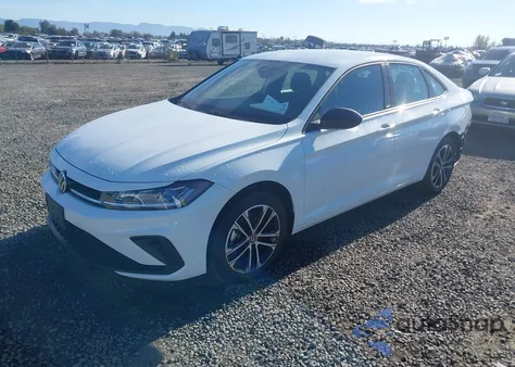 2025 Volkswagen Jetta 1.5T Sport z USA, uszkodzony, nr VIN 3VWBX7BU2SM069038